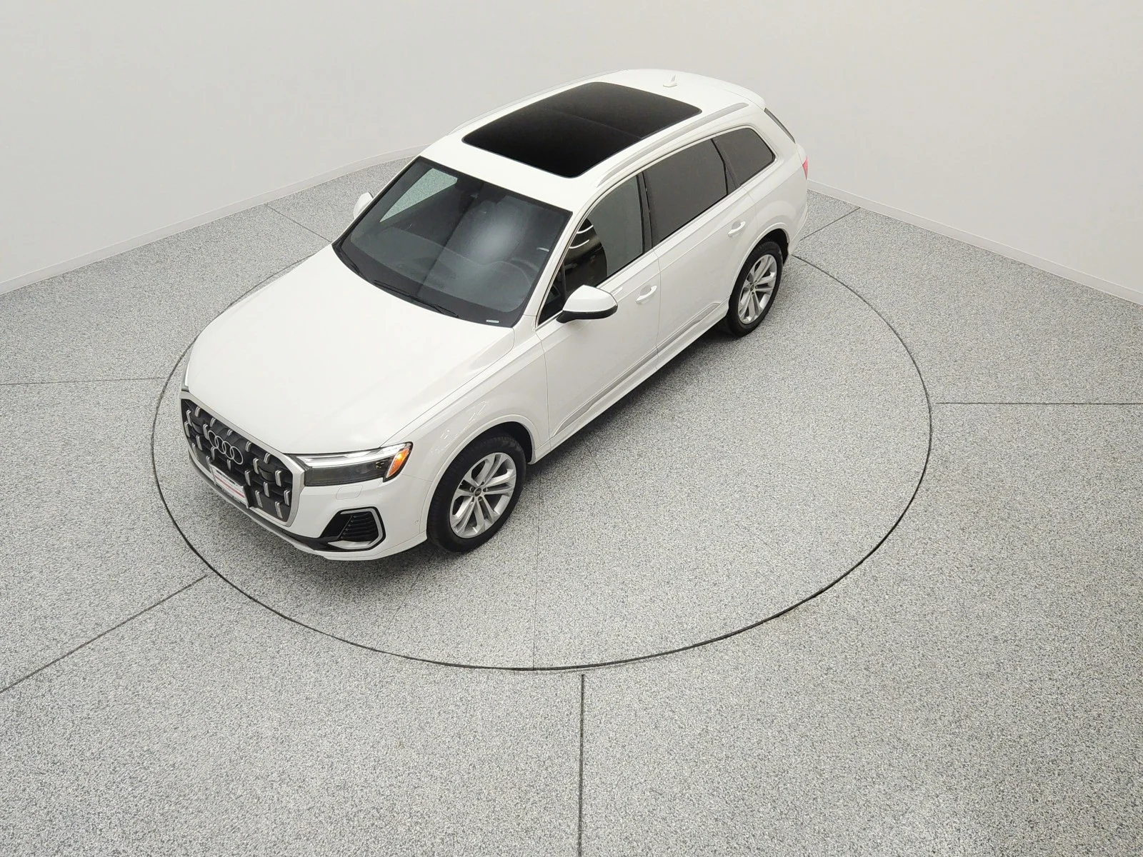 Used 2025 Carrara White Audi Premium Plus 55 TFSI quattro image 9