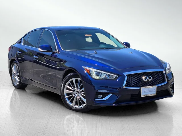 2023 INFINITI Q50 LUXE
