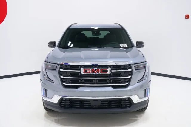 New 2026 Sterling Metallic GMC Elevation image 2