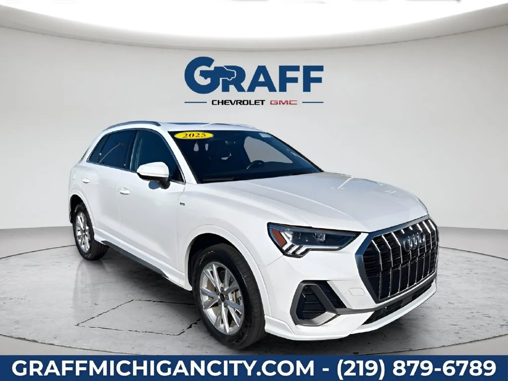 2025 Audi Q3 S Line Premium - Photo 7