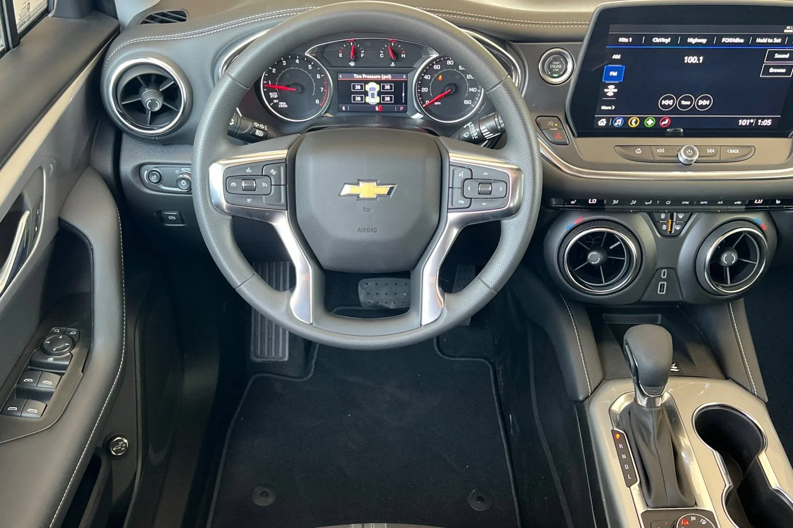 New 2026 Summit White Chevrolet 2LT image 14