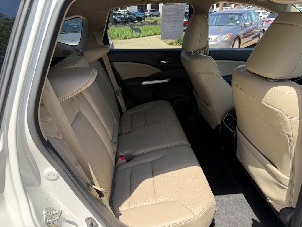 Used 2016 White Diamond Pearl Honda EX-L image 16