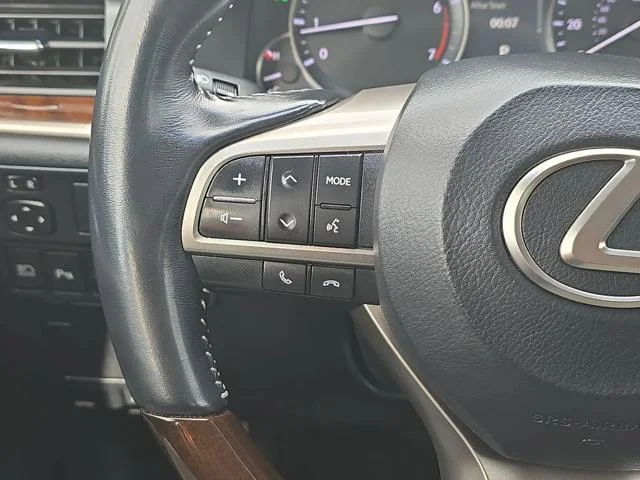 Used 2016 White Lexus 350 image 17