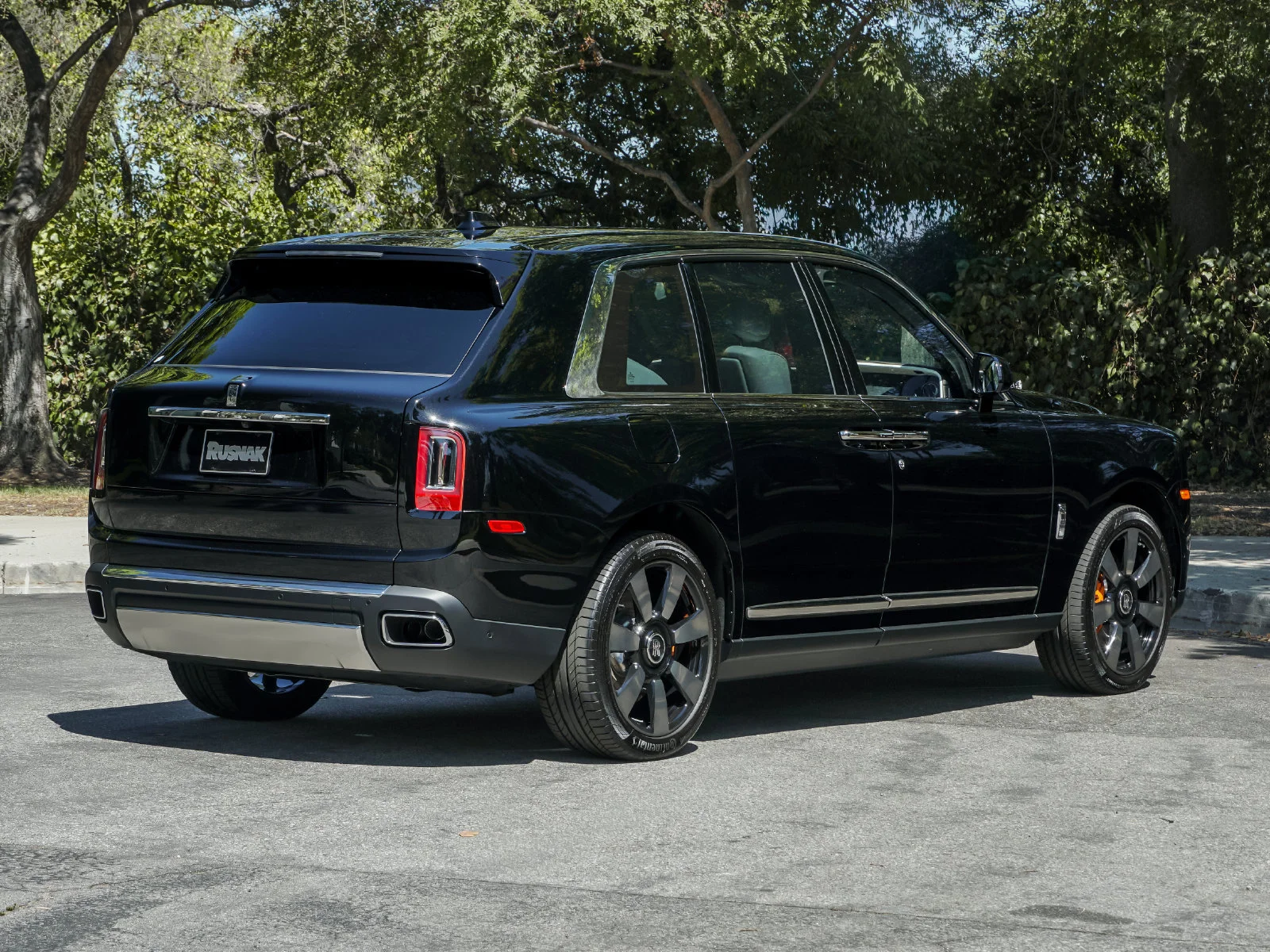 Certified Used 2024 Black Diamond Rolls-Royce  image 7