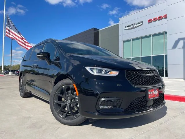 2026 Chrysler Pacifica