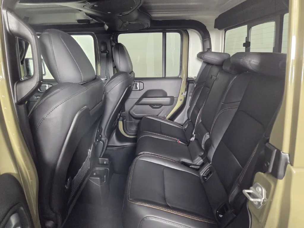 New 2026 41 Exterior Paint Jeep Sahara image 20