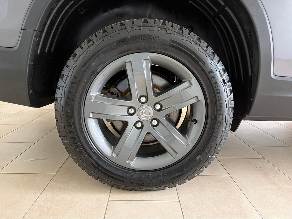 Used 2023 Modern Steel Metallic Honda RTL image 8