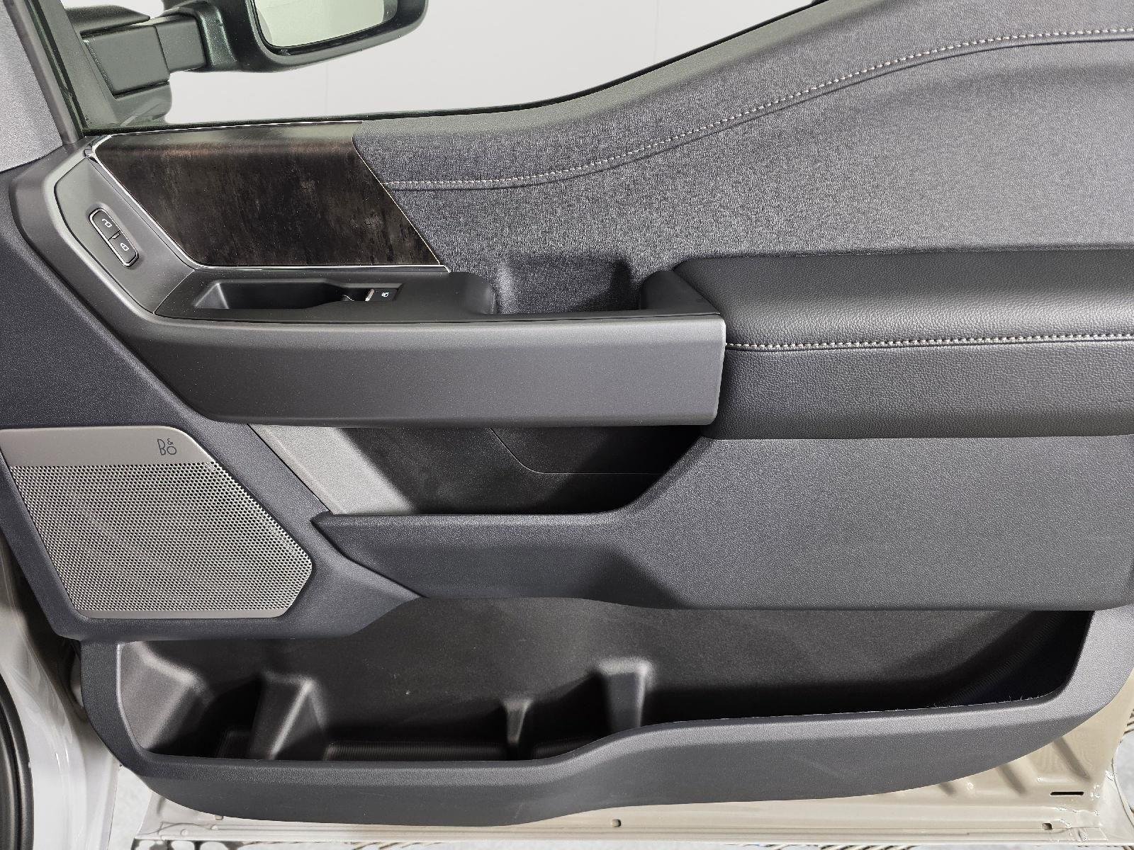 New 2026 Avalanche Ford F-250® Lariat® image 25