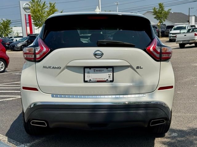 Used 2018 White Nissan SL image 5