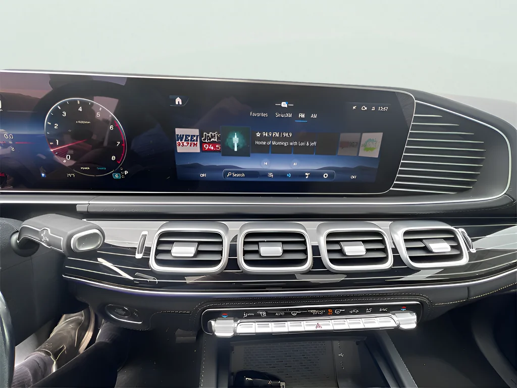 Used 2025 White Mercedes-Benz GLE 53 AMG® image 16