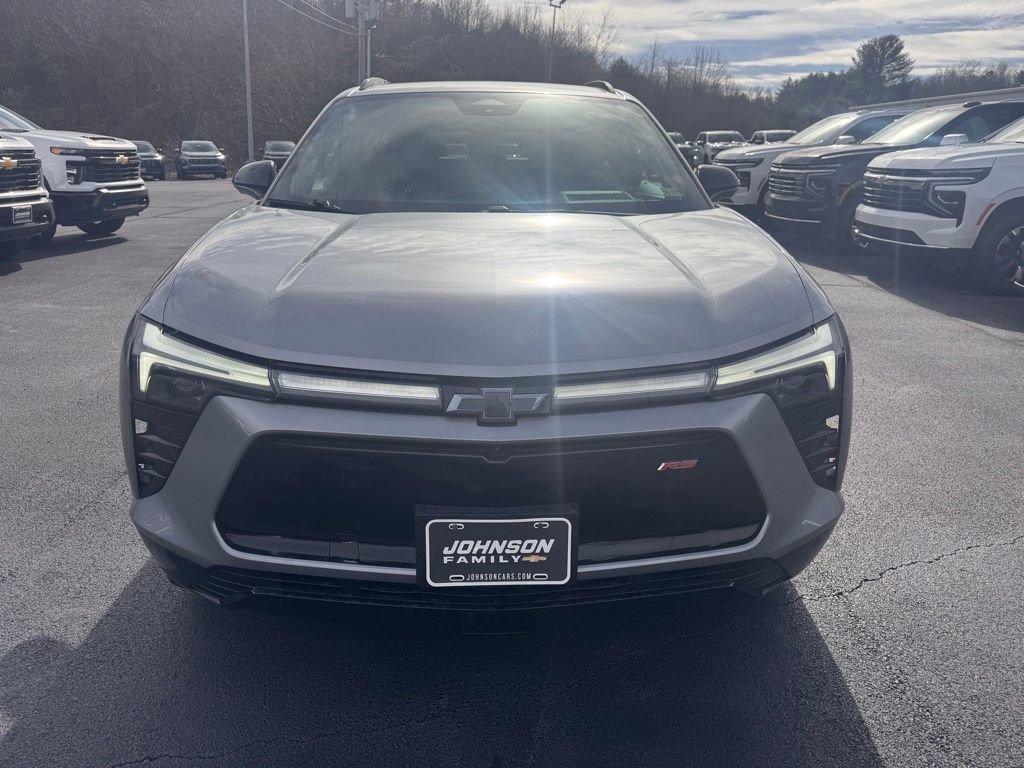 Used 2024 Chevrolet Blazer EV RS with VIN 3GNKDCRJ7RS113841 for sale in Woodlawn, VA