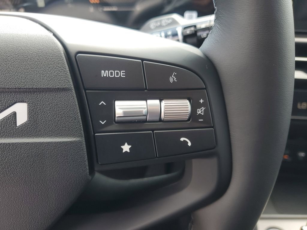 2026 Kia Sportage EX - Photo 36