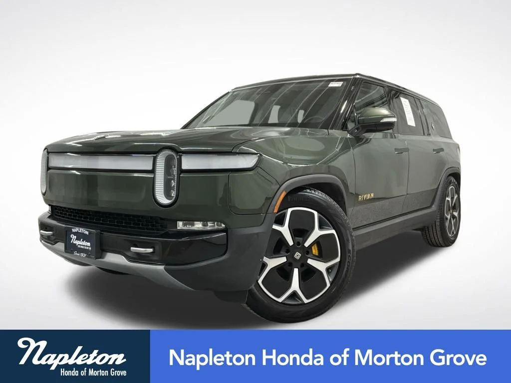 2023 Rivian R1S Adventure Quad-Motor Large Pack's photo
