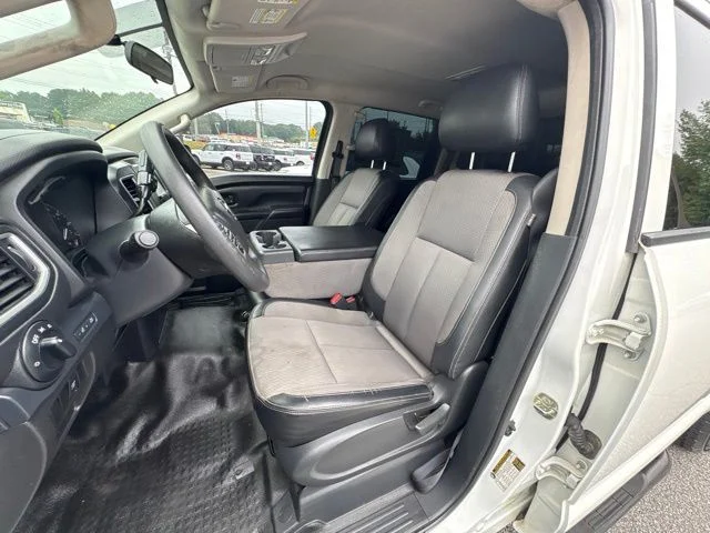 Used 2017 White Nissan S image 13