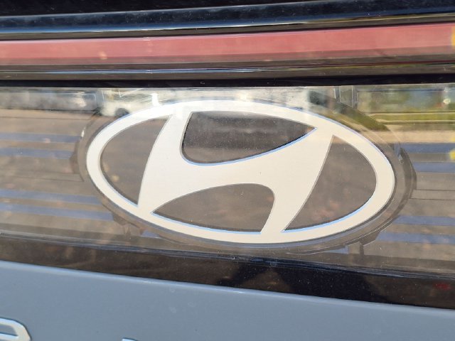 Used 2026 Blue Hyundai SE image 25