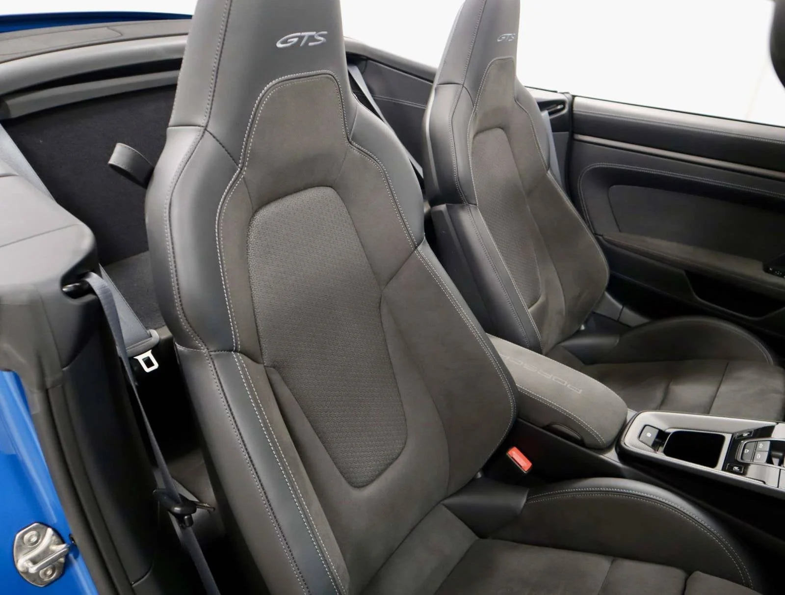 Used 2025 Lugano Blue Porsche Carrera GTS image 14