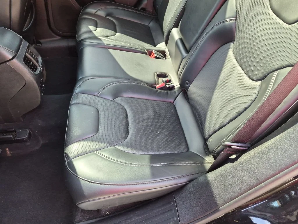 Used 2019 Black Jeep Limited image 23