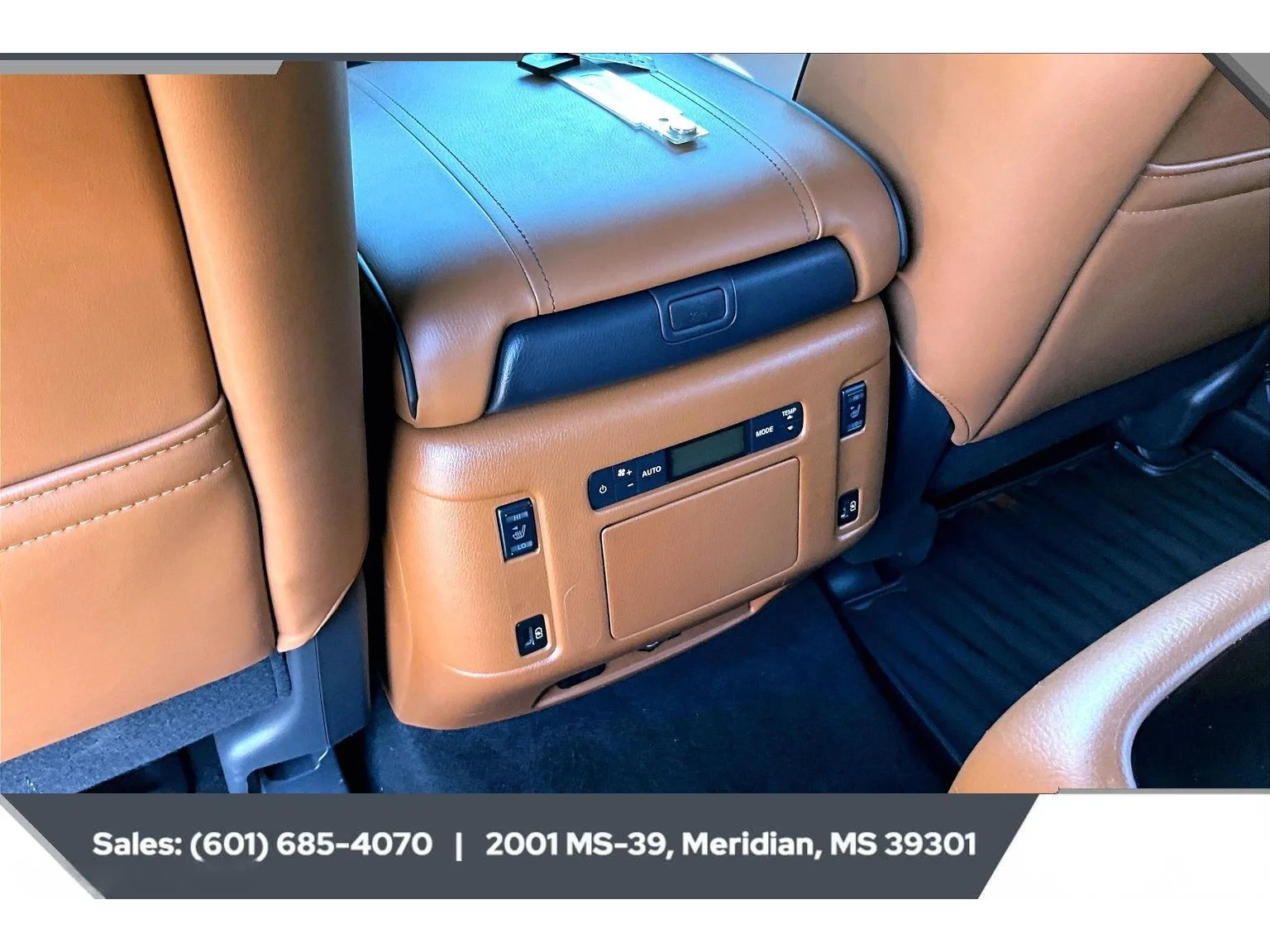 Used 2024 MOONSTONE WHITE INFINITI SENSORY image 25