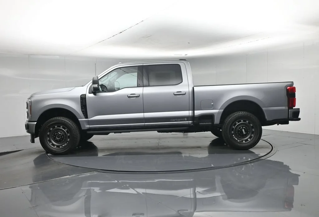 New 2027 Iconic Silver Metallic Ford XLT image 32