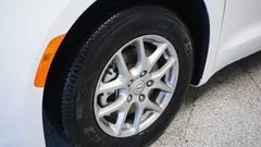 New 2026 Bright White Clear-Coat Exterior Paint Chrysler LX image 49