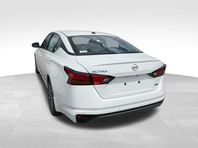New 2026 White Nissan 2.5 SV image 7