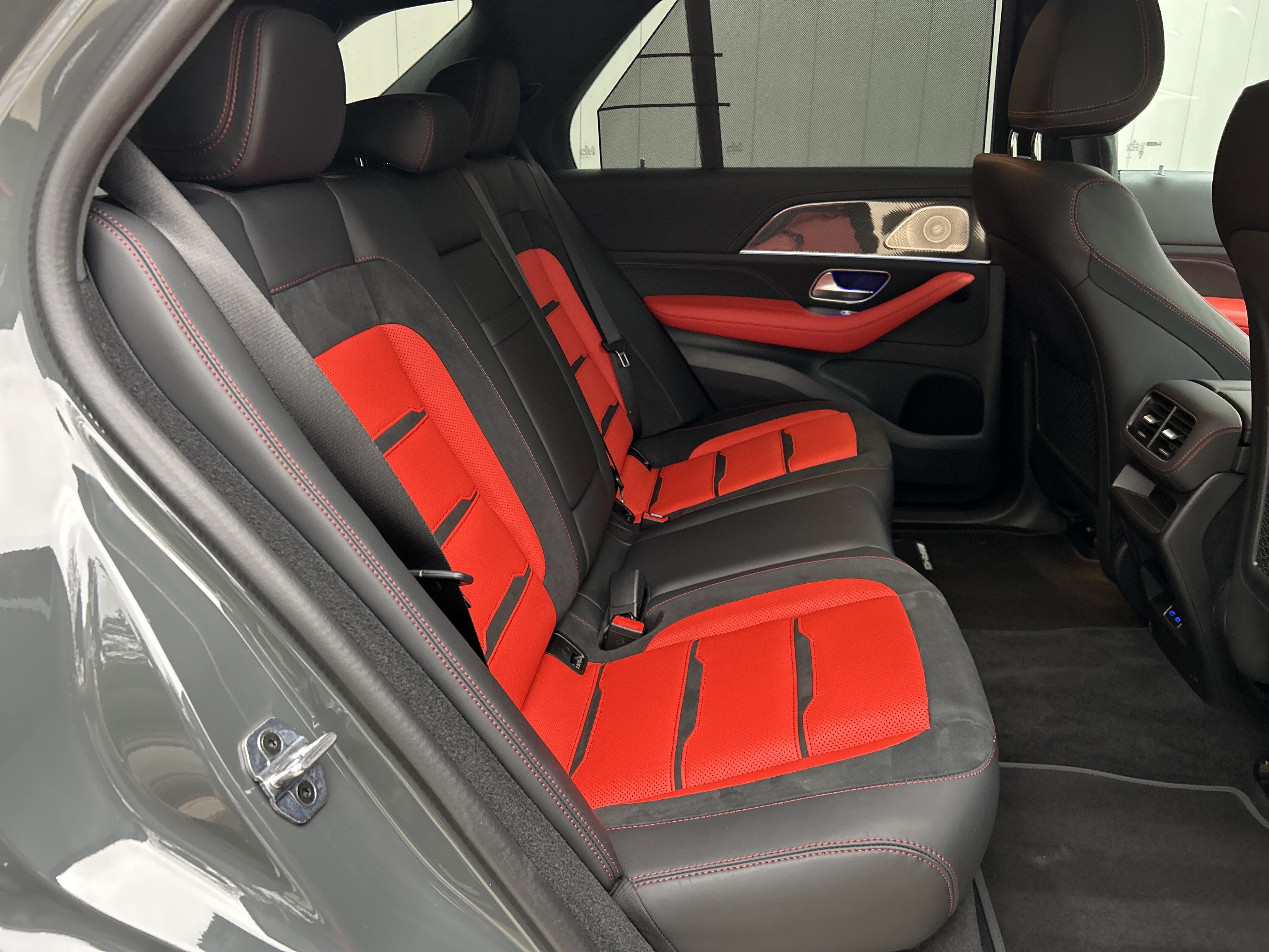 Certified Used 2026 MANUFAKTUR Silicon Grey Mercedes-Benz AMG® GLE 63 S 4MATIC®+ SUV image 46