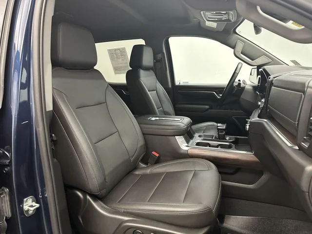 Used 2022 Blue GMC SLT image 27