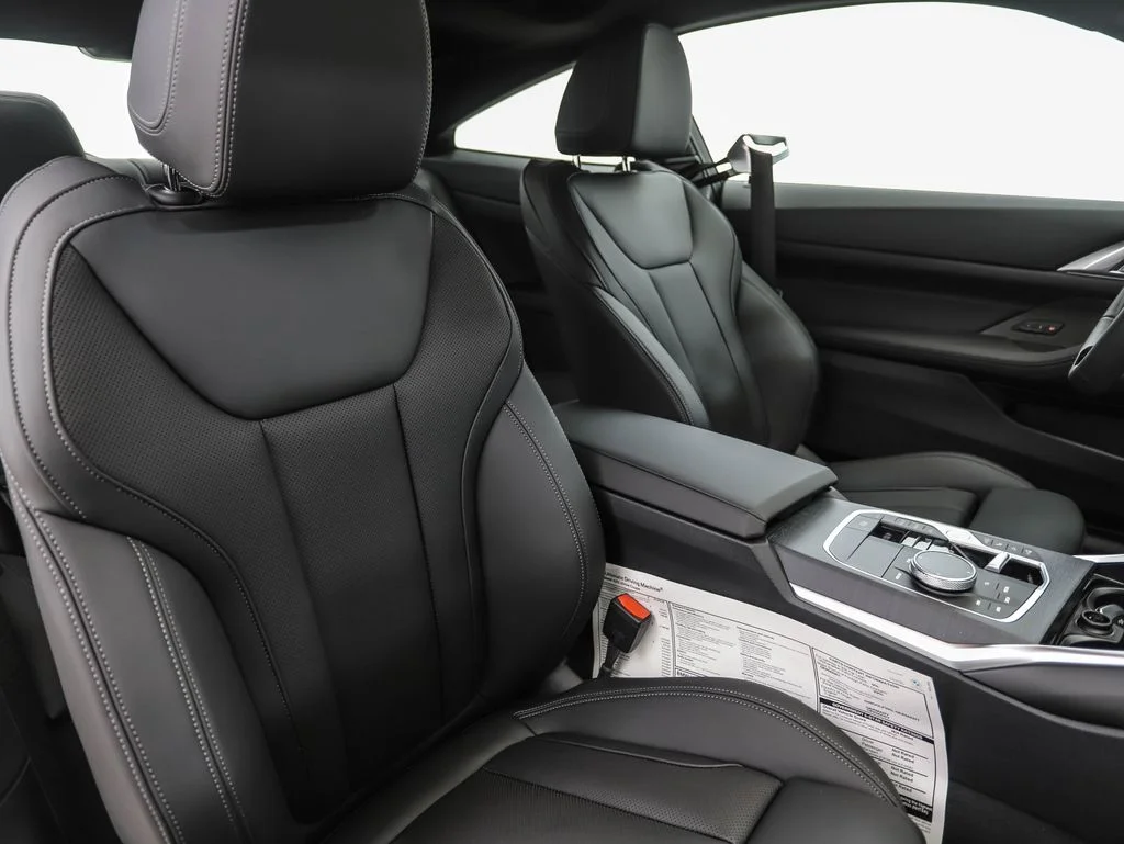 2026 BMW 4 Series 430i - Photo 25