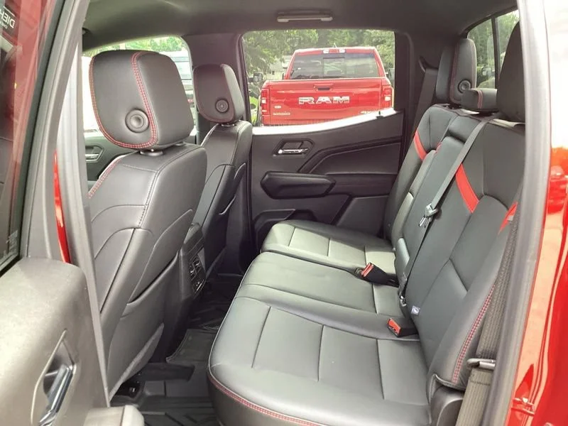 2026 Chevrolet Colorado Z71 - Photo 21