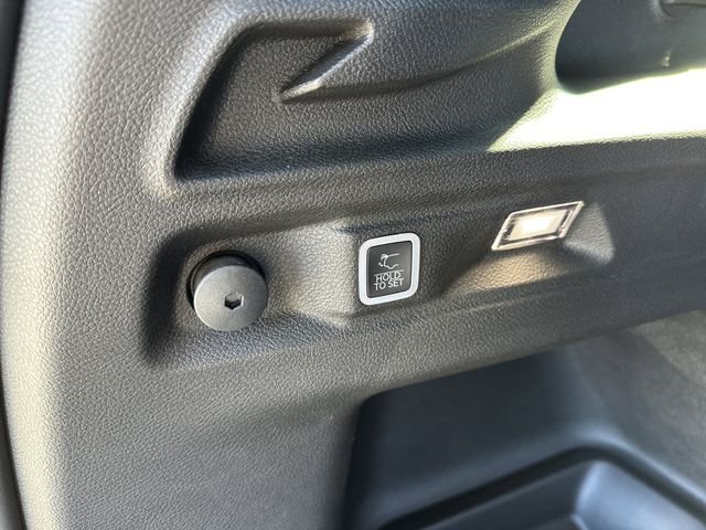 New 2025 Black Jeep Altitude X image 21