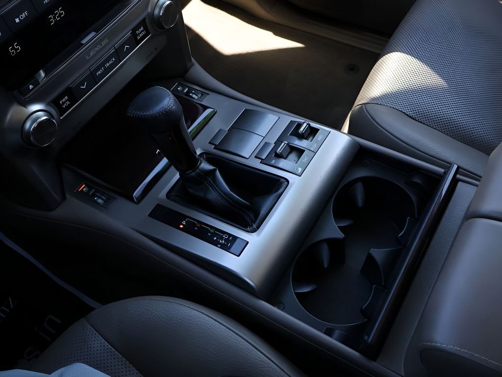 Used 2019 Nightfall Mica Lexus 460 image 23