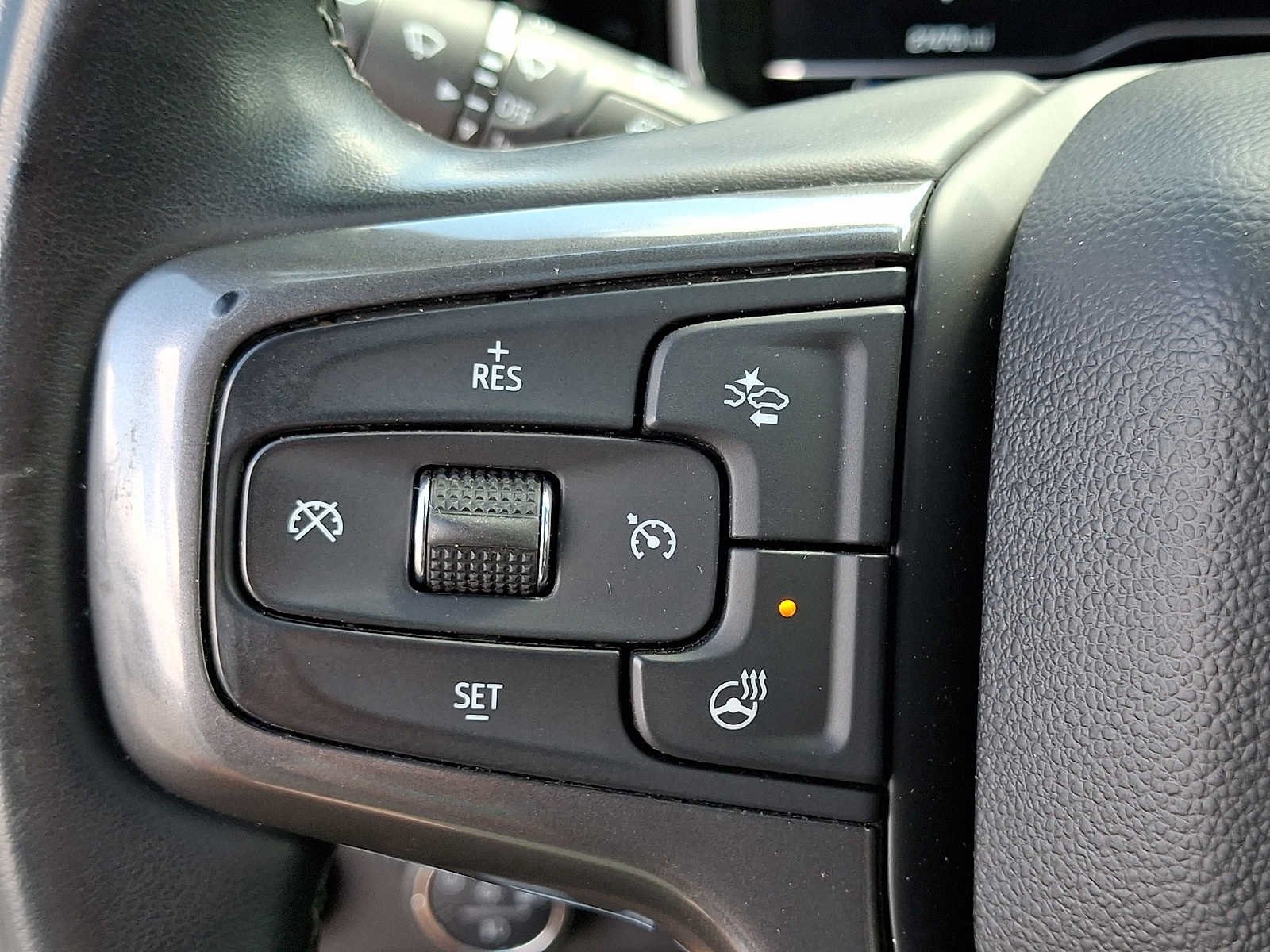 Used 2024 Summit White Chevrolet High Country image 22