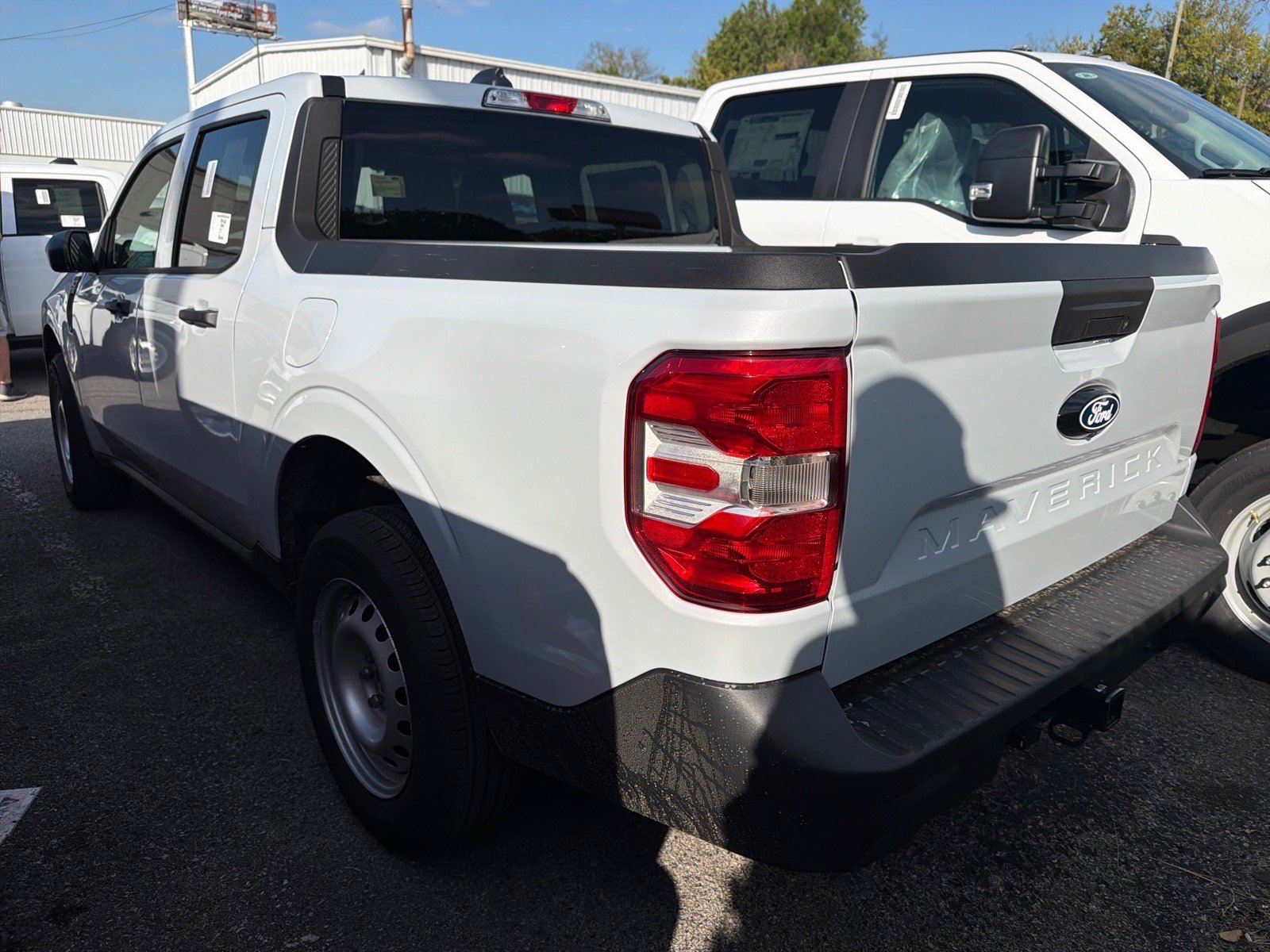 New 2026 Space White Metallic Ford XL image 3