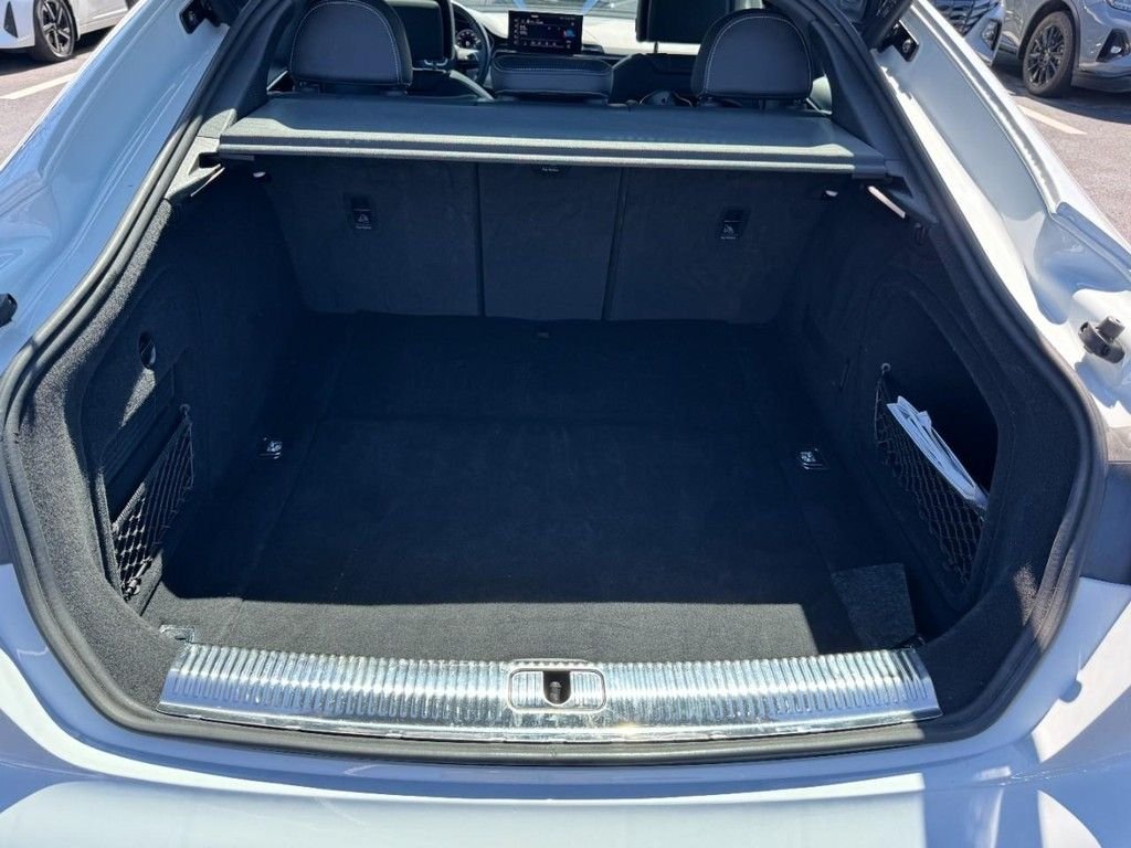 Used 2025  Audi 45 S line Premium image 6