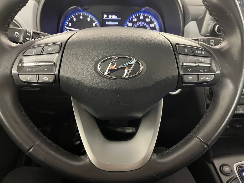 Used 2021 Red Hyundai Ultimate image 21