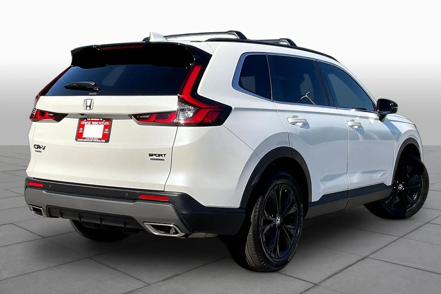 Used 2024 Platinum White Pearl Honda Sport Touring image 13