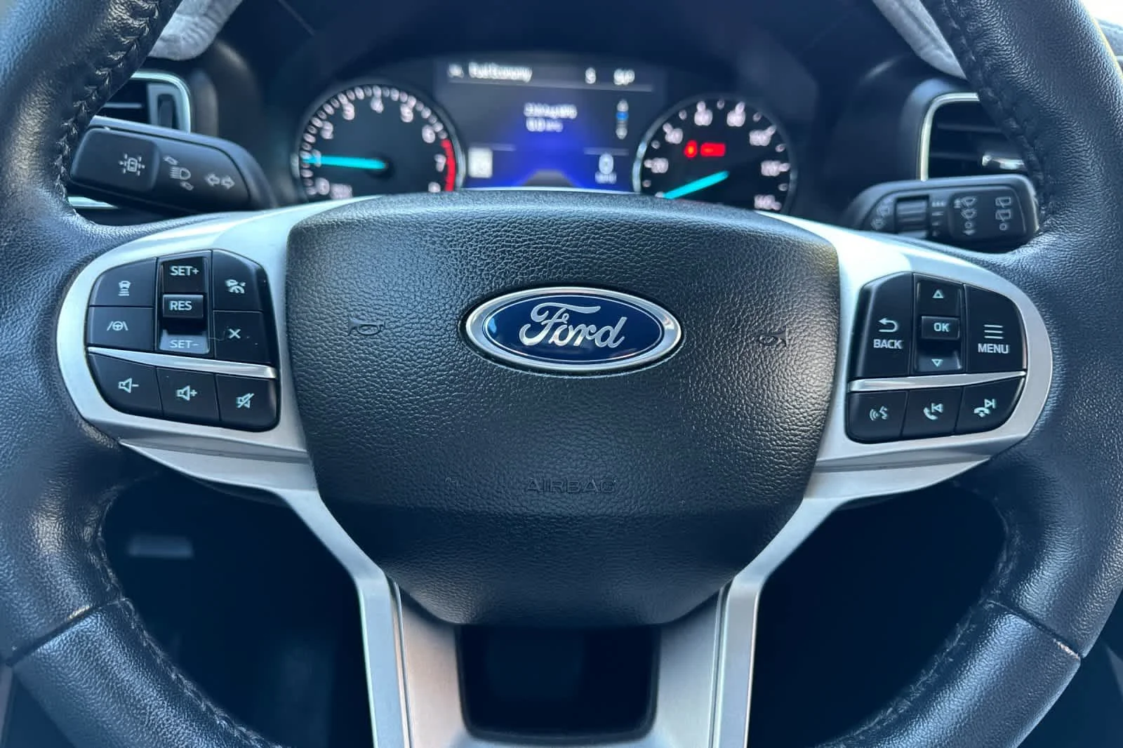 Certified Used 2023 Stone Blue Metallic Ford XLT image 25