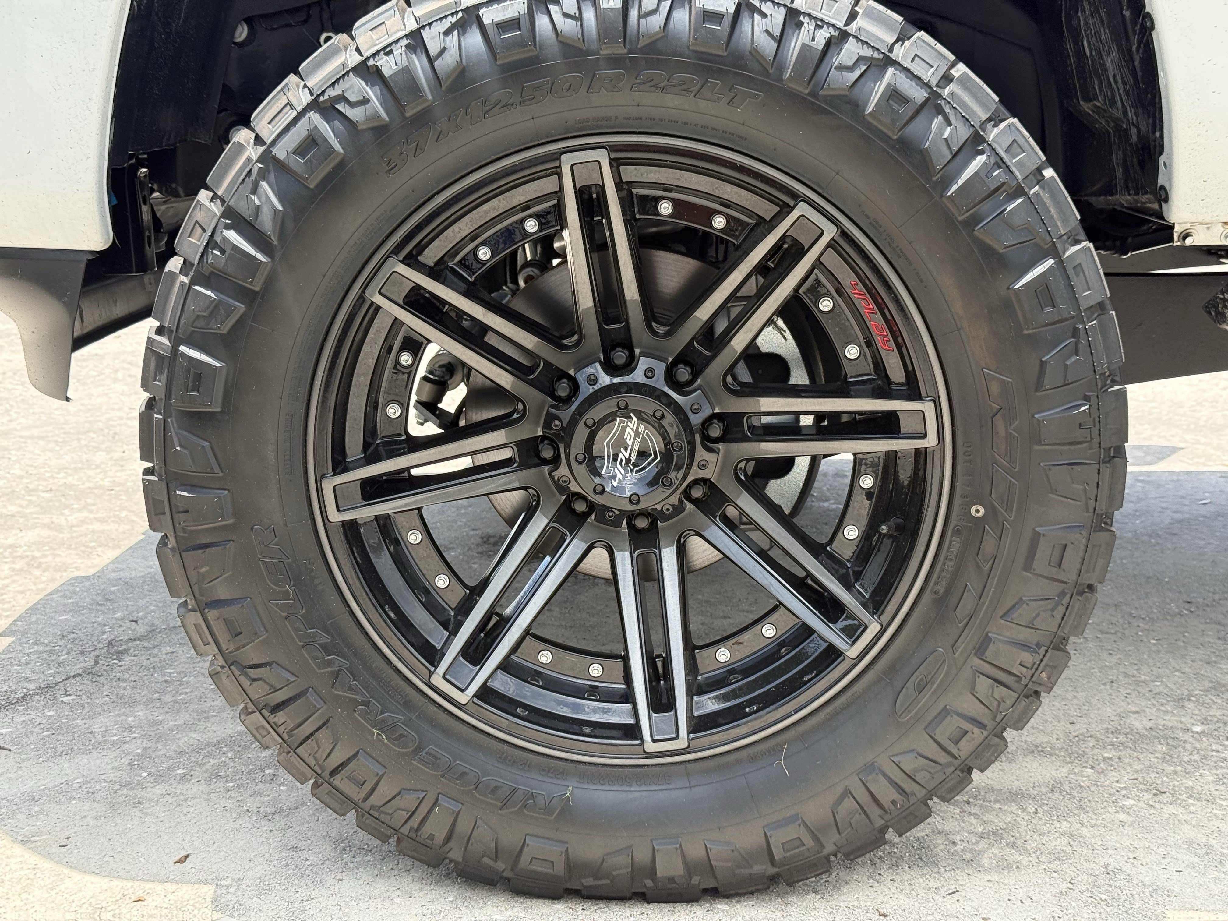 New 2026 Bright White Clear-Coat Exterior Paint RAM Laramie image 8
