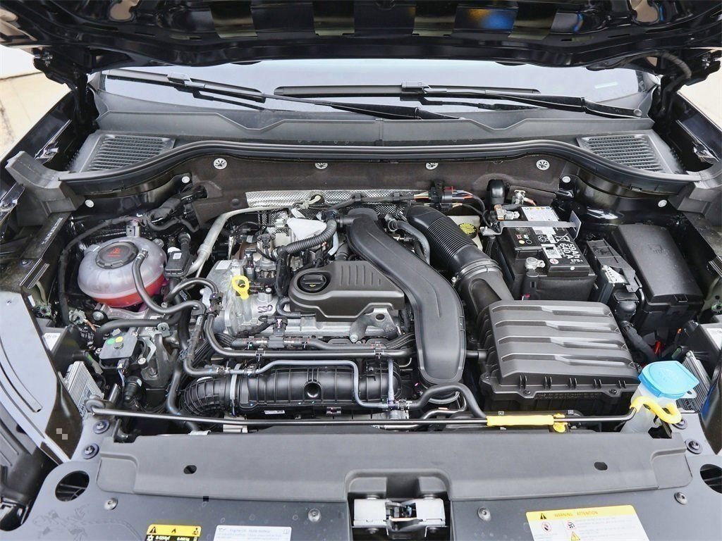 New 2026 Black Volkswagen 1.5T SE image 26
