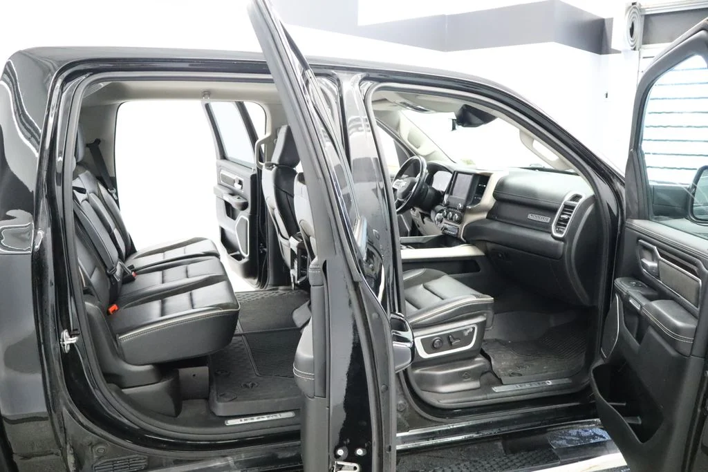 Used 2022 Black Ram Laramie image 23