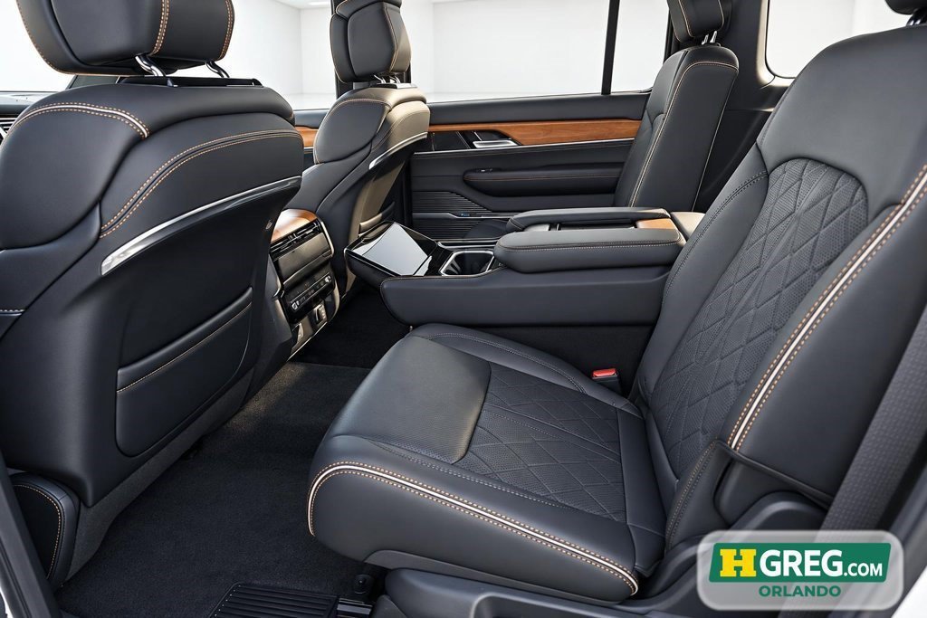 Used 2024 Bright White Clearcoat Jeep Series III image 9
