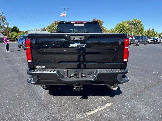 New 2026 Black Chevrolet High Country image 24