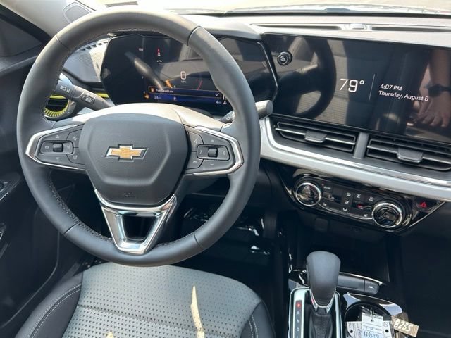 2026 Chevrolet Trax LT - Photo 18