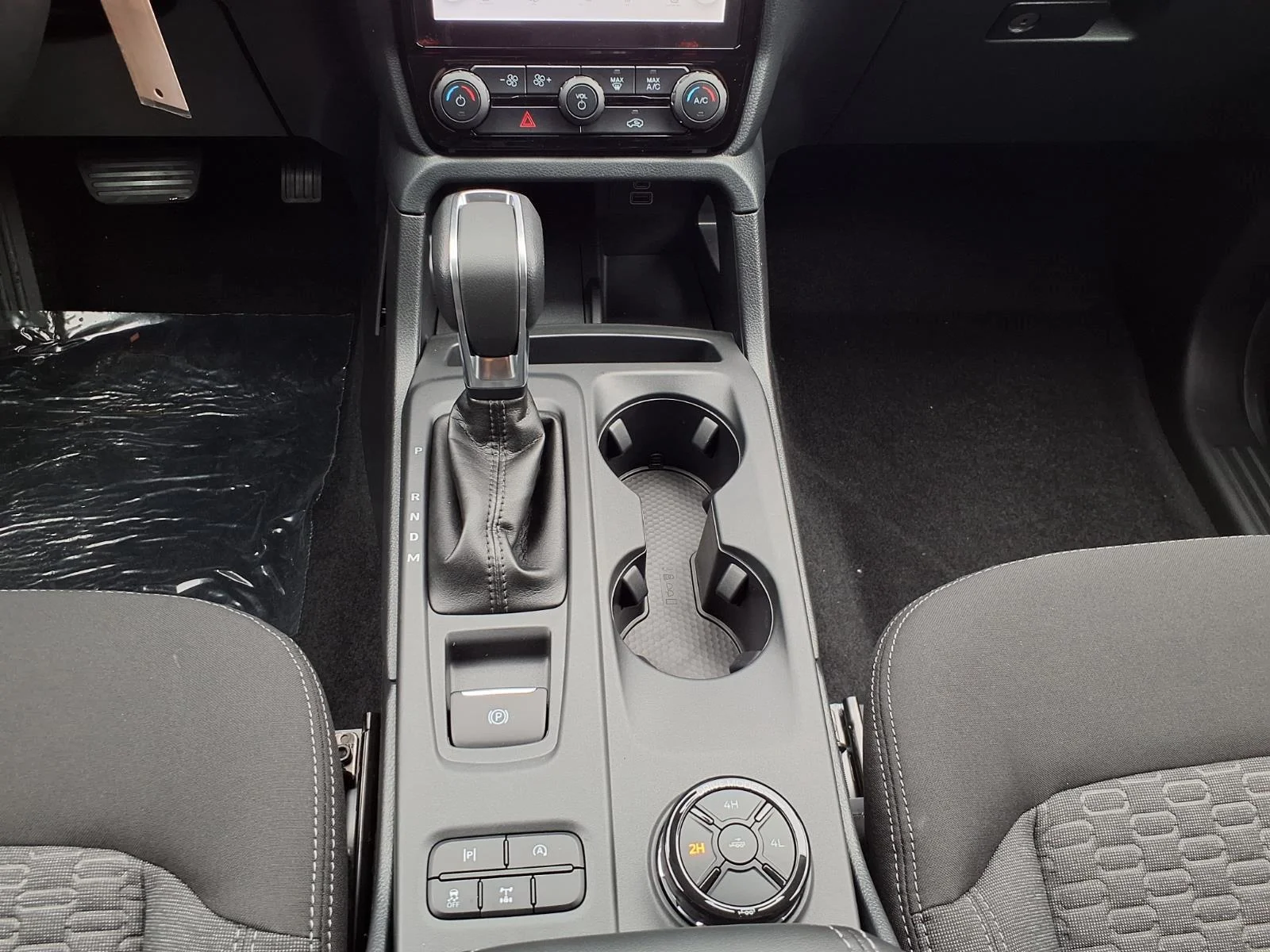 New 2026 Avalanche Ford XLT image 10
