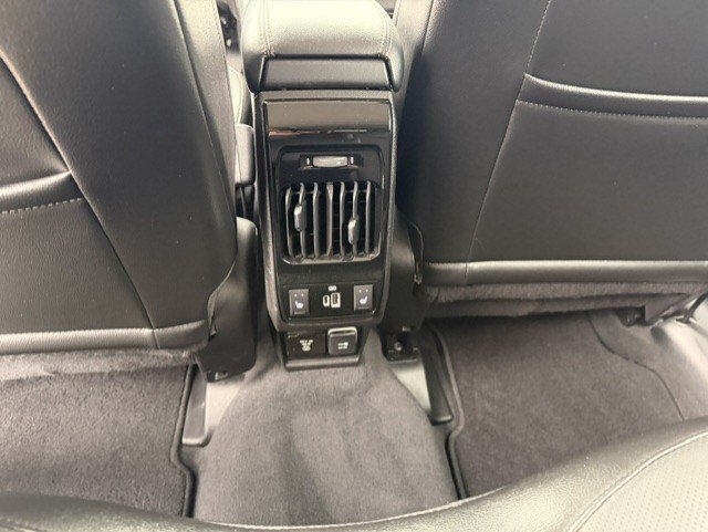 Certified Used 2022 Diamond Black Jeep Limited image 25
