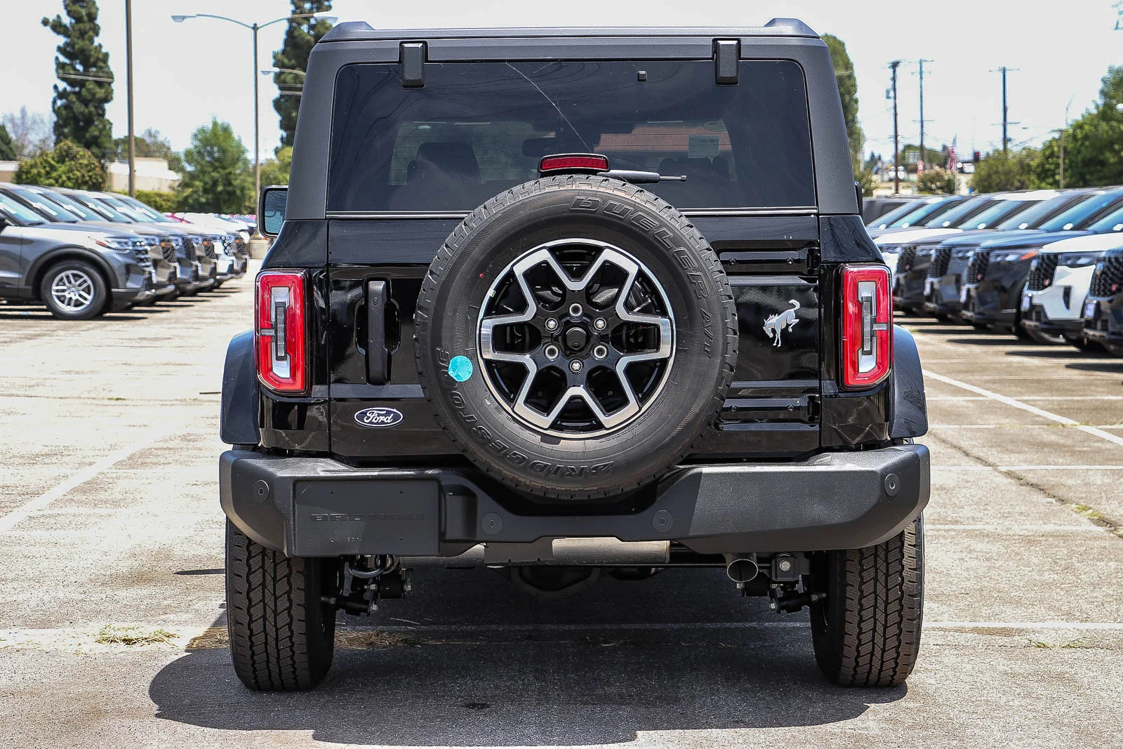 New 2026 Shadow Black Ford Outer Banks image 7