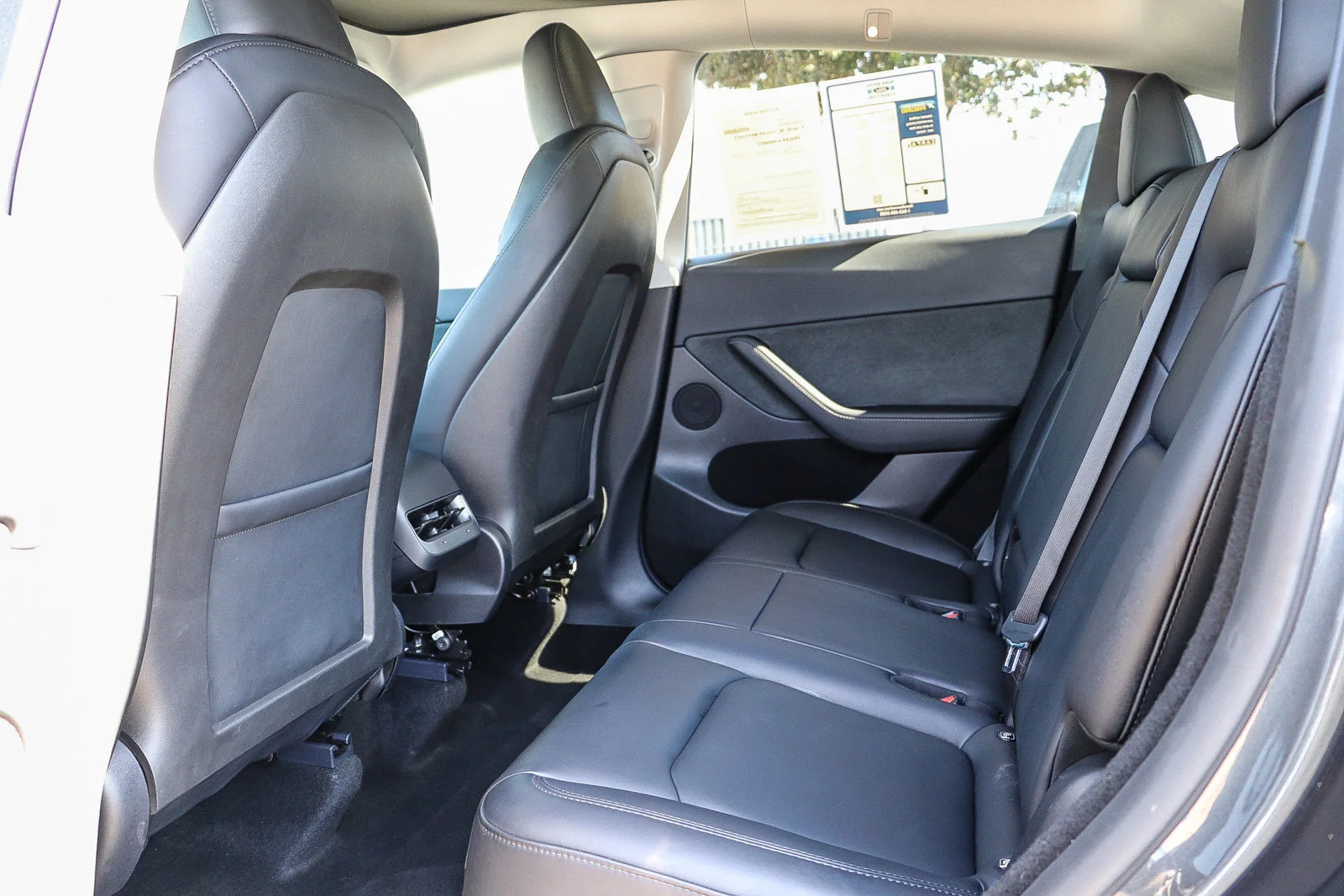 Used 2024 Stealth Gray Tesla Performance image 23