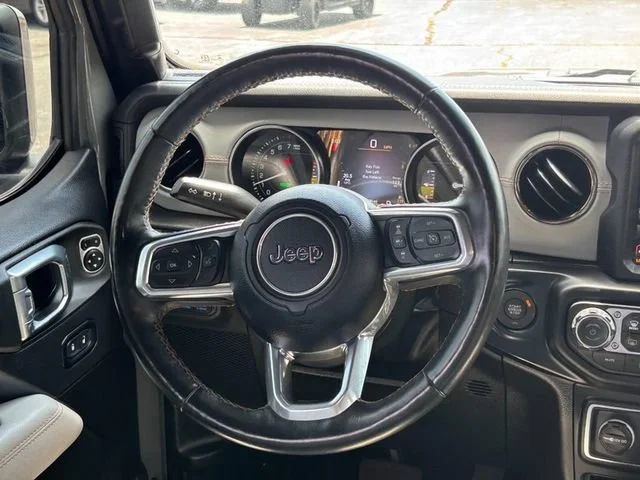Used 2023 Gray Jeep High Altitude 4x4 image 12