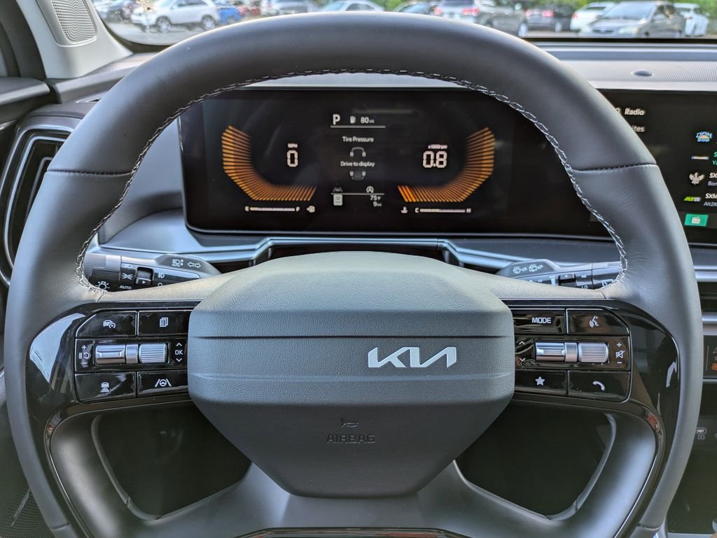 New 2026 Ivory Silver Kia EX image 31