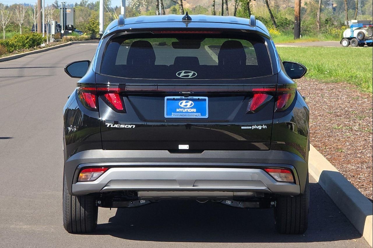 New 2026 Black Hyundai SEL image 4